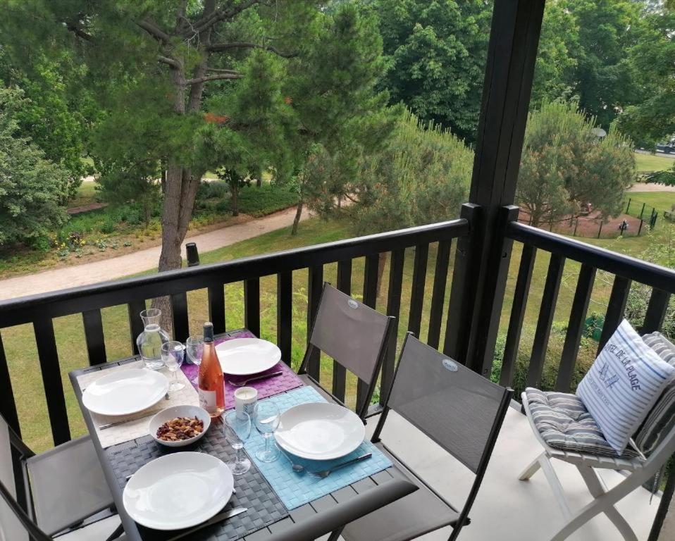 #Bel Appartement Cosy Clos Mathilde ! Cabourg Luaran gambar